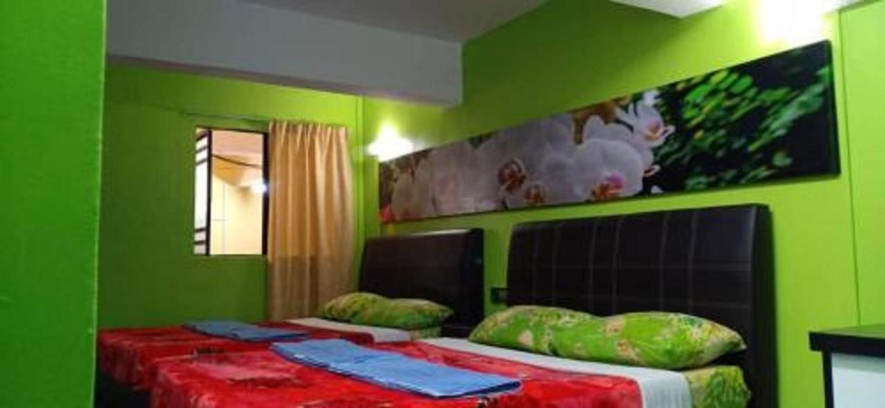טאנה ראטה Oyo 90760 Lily Haven Hotel מראה חיצוני תמונה